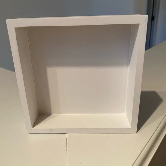 Decorative Wall Sign with Pink and Green Accents - Picture 3 of 3